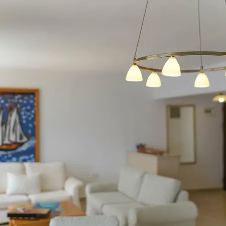 Mona Apartment *
