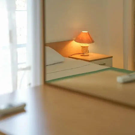 Mona Apartment Apartman *